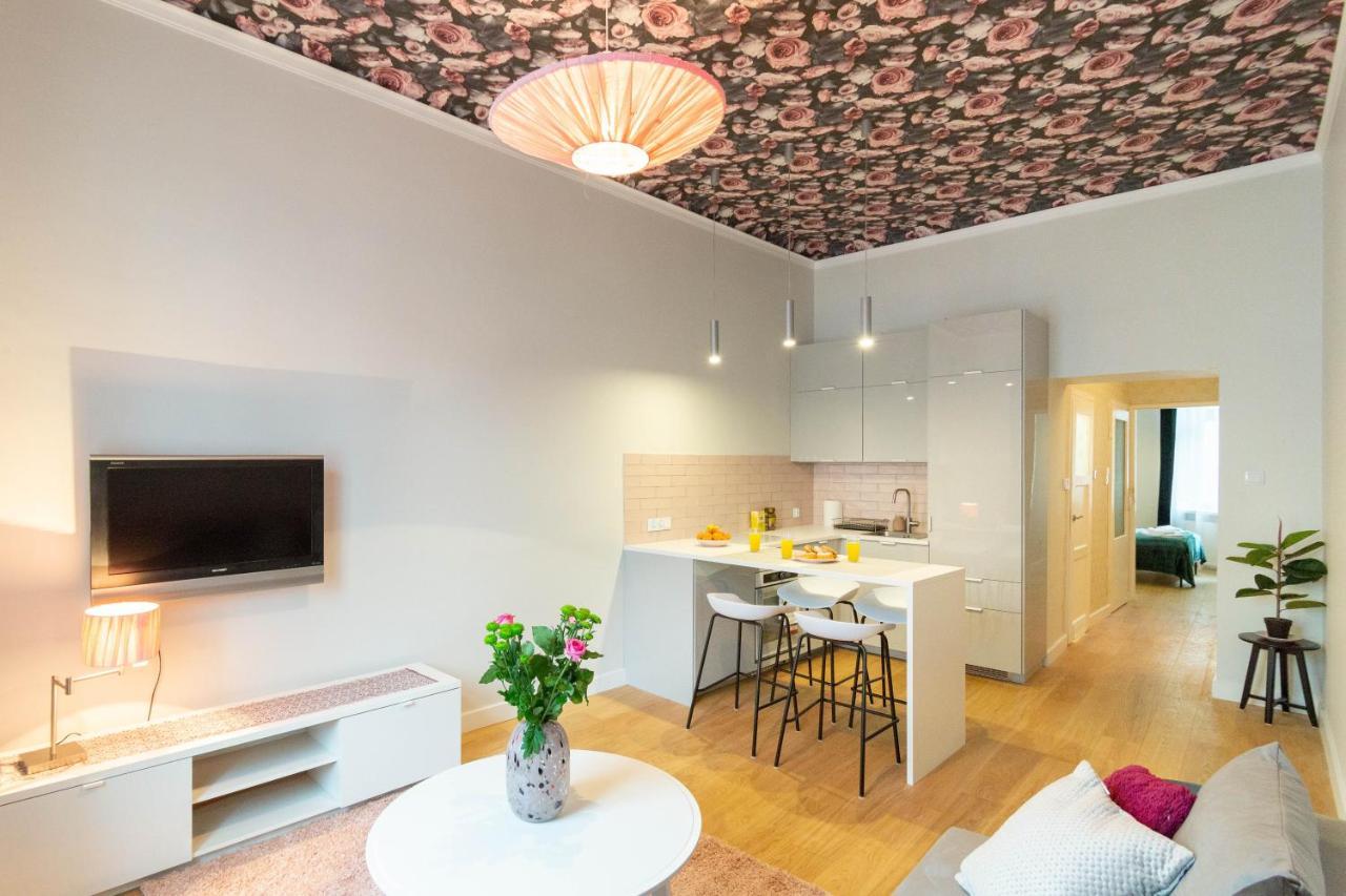 Glamorous And Brand New 2 Bedroom 克拉科夫 外观 照片